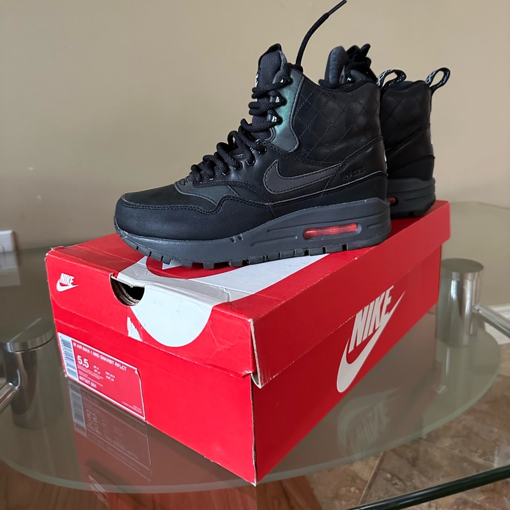 Nike Airmax 1 Sneakerboot Women’s 5.5Us